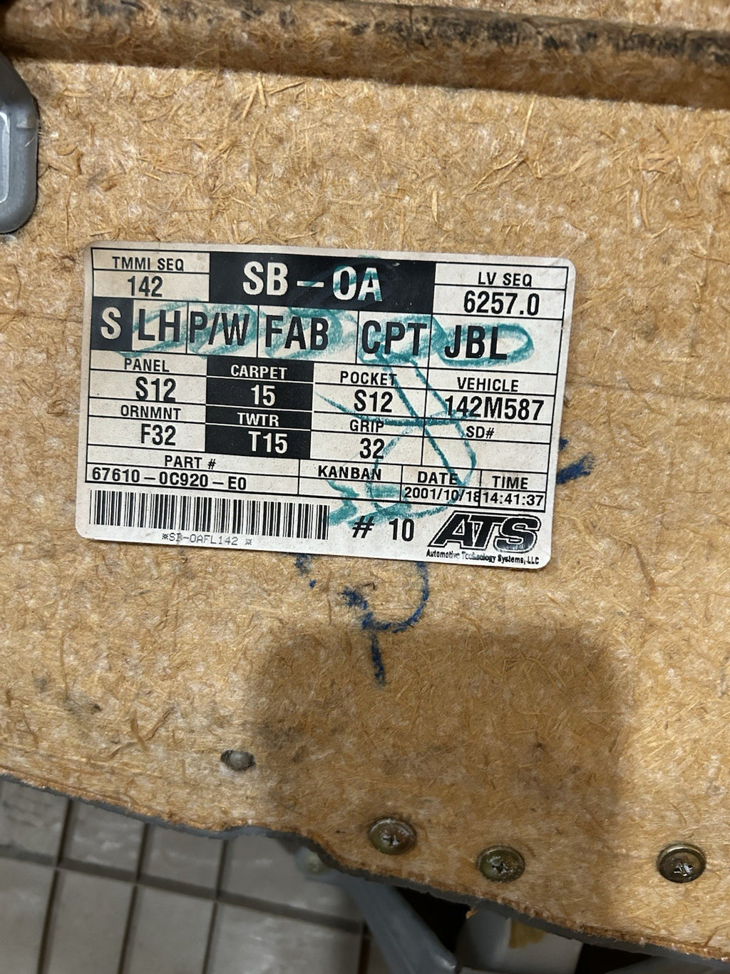 2001 2002 2003 2004 Toyota Sequoia Left Driver  Front Door Panel Trim Tan OEM