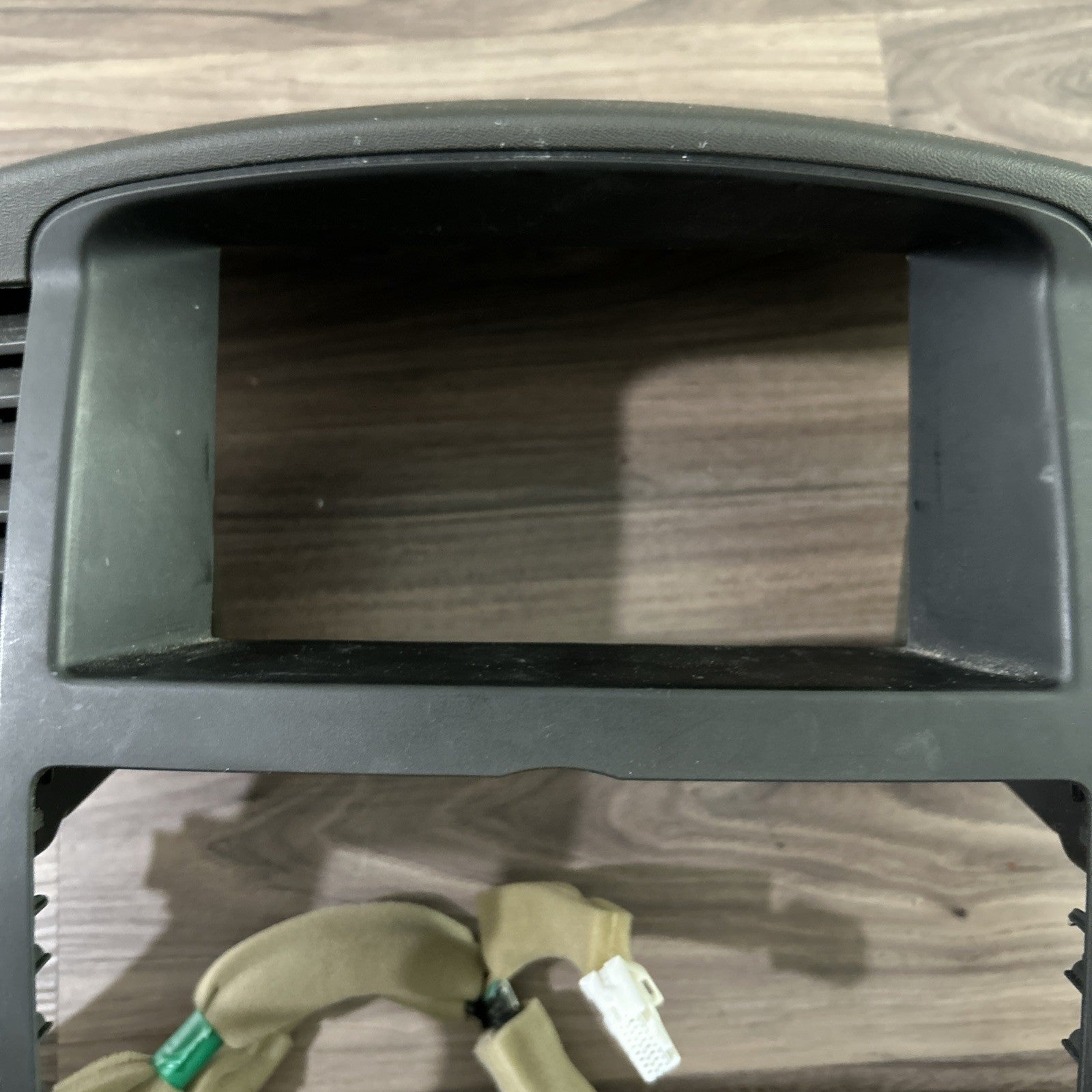 08-12 Nissan pathfinder Graphite center dash radio heat AC vent bezel trim OEM