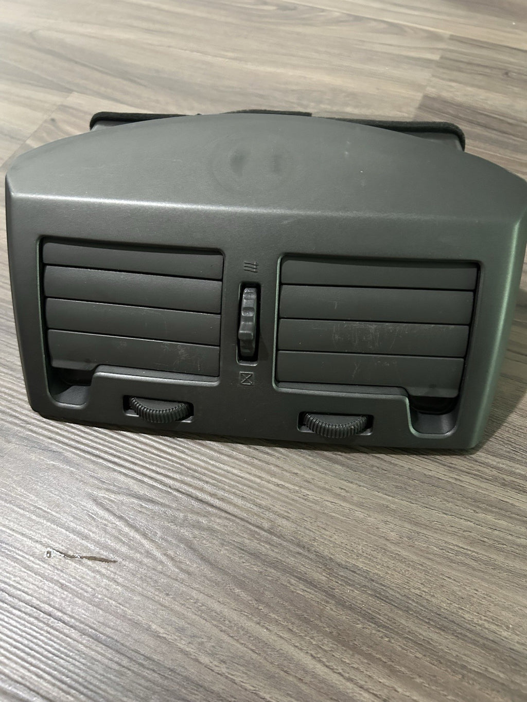 2000 2001 2002 2003 Nissan Maxima Center Dash AC A/C Air Dual Vent Trim OEM USED