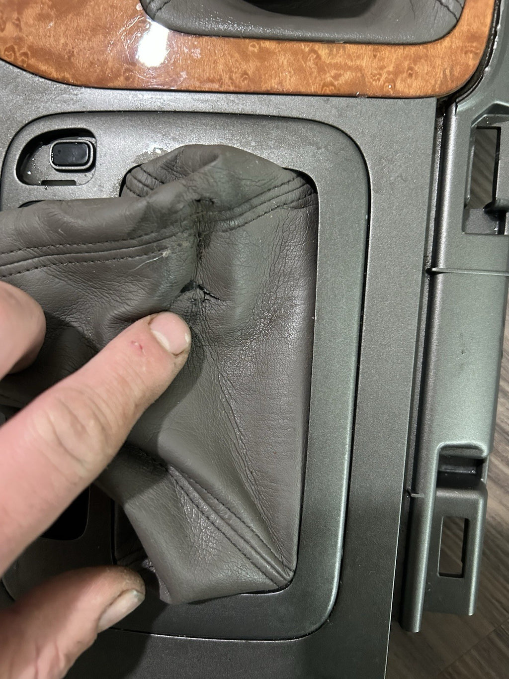 03-09 Lexus GX470 Gear Shifter Center Console Bezel woodgrain