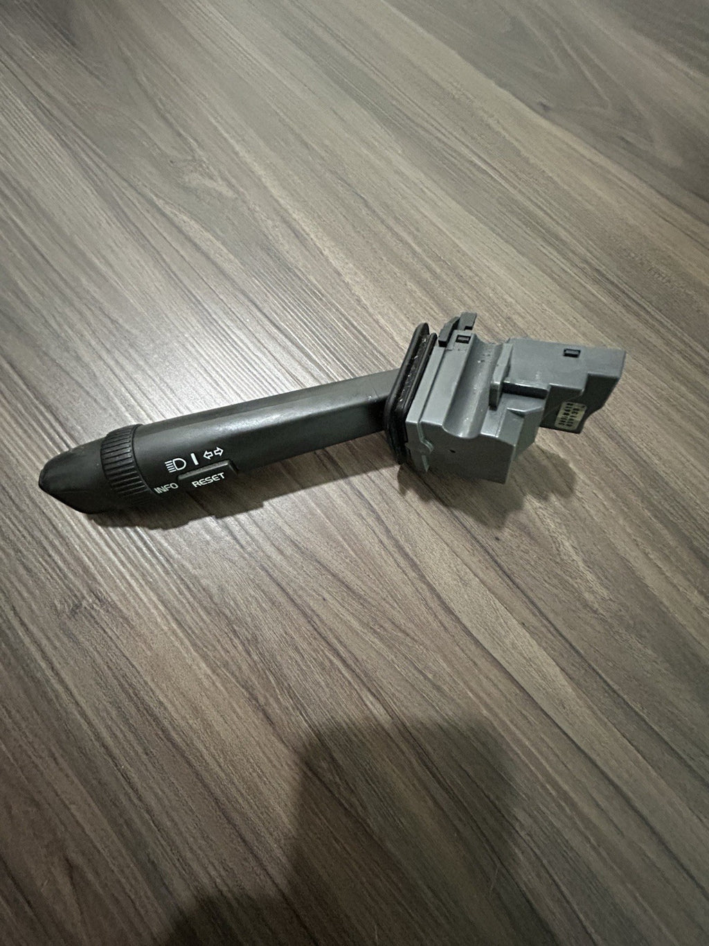 03 04 VOLVO XC70 V70 XC90 S60 TURN SIGNAL DIMMER SWITCH 30658618