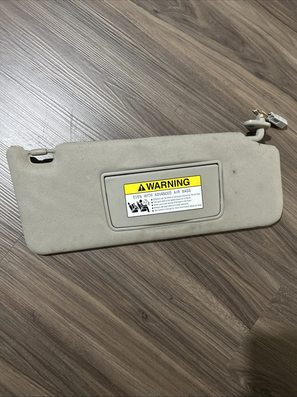 2007-2012 Acura RDX Sun Visor driver & passenger set (taupe / light gray)