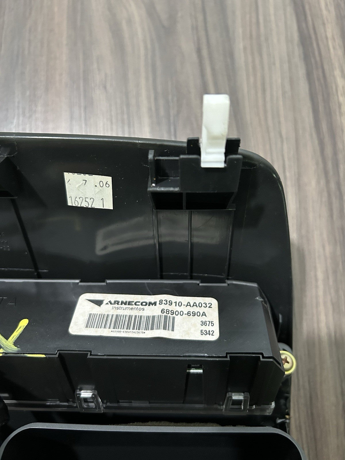 2004-2008 Toyota Solara Center Dash Vent Air Vent Trim Bezel Clock Info P5430 DG