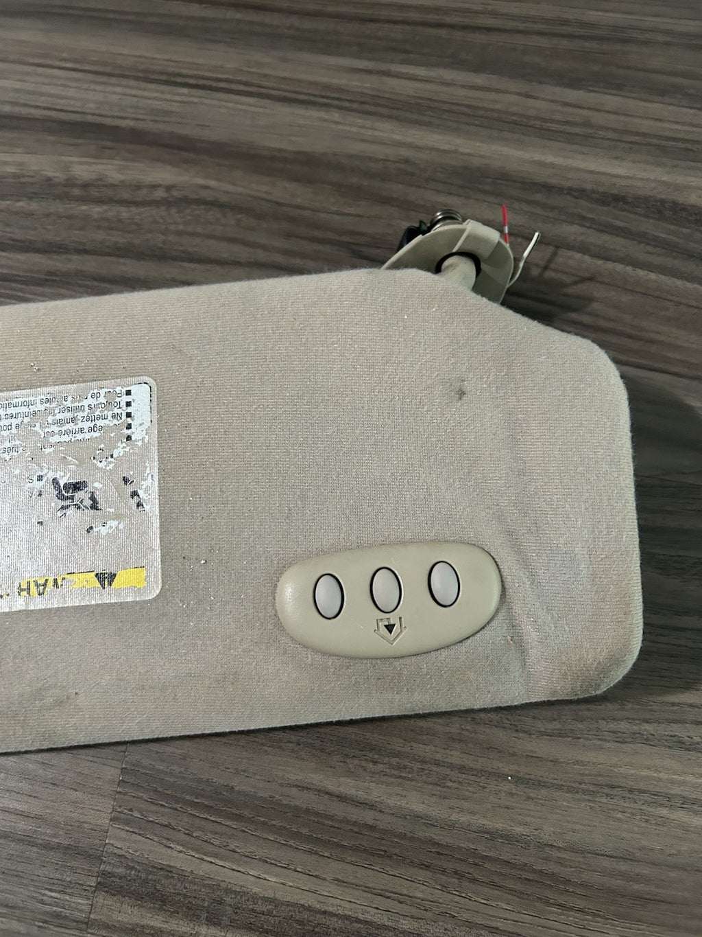 2004-2008 Toyota Solara Driver & Passenger Side Sun Visor Pair Set Tan Lighted