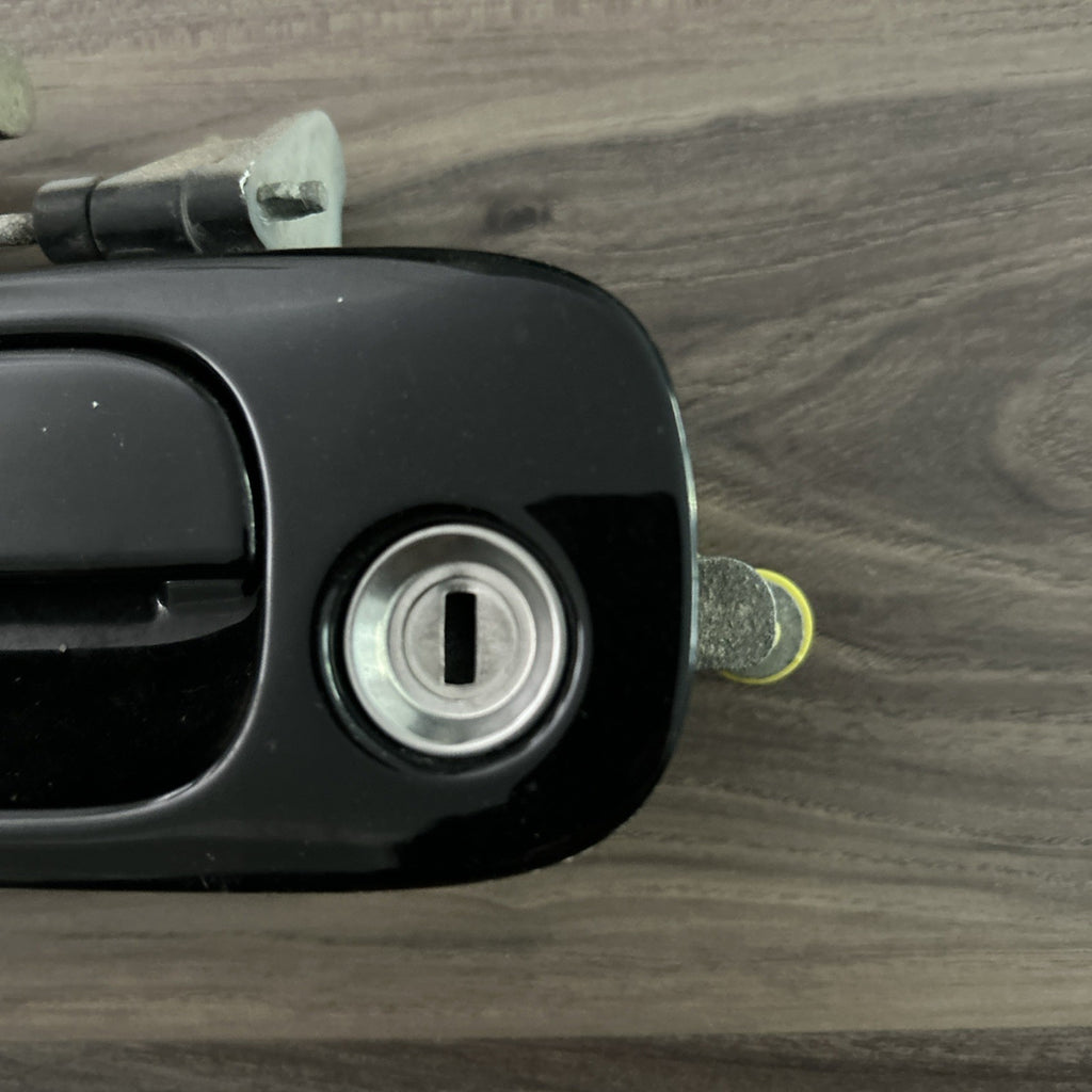 2000-2005 TOYOTA CELICA LEFT DRIVER SIDE OUTSIDE  DOOR HANDLE  OEM BLACK