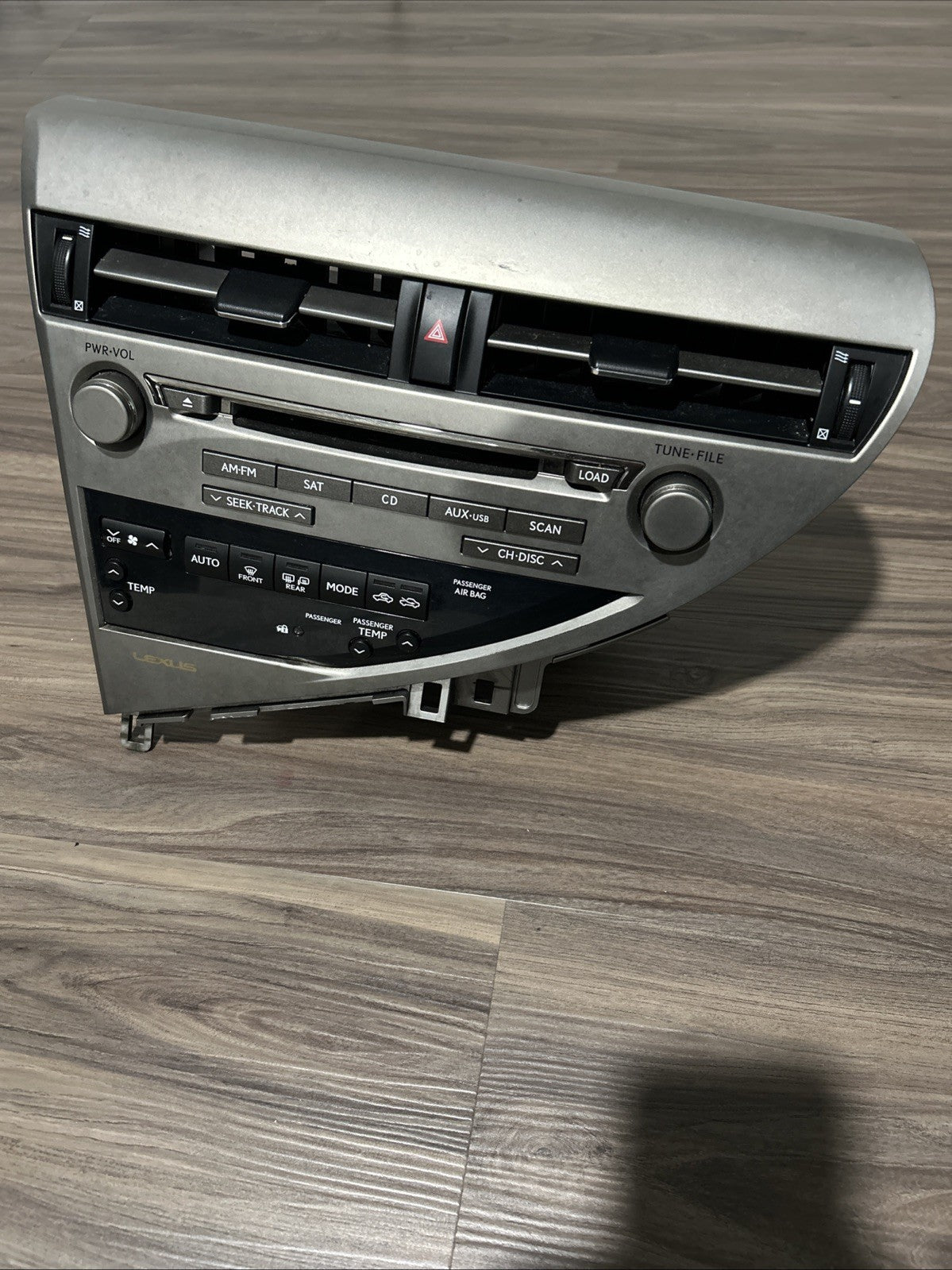 10-11 LEXUS RX350 RX450H STEREO AUDIO RADIO 6 CD PLAYER CHANGER 86120-OE300