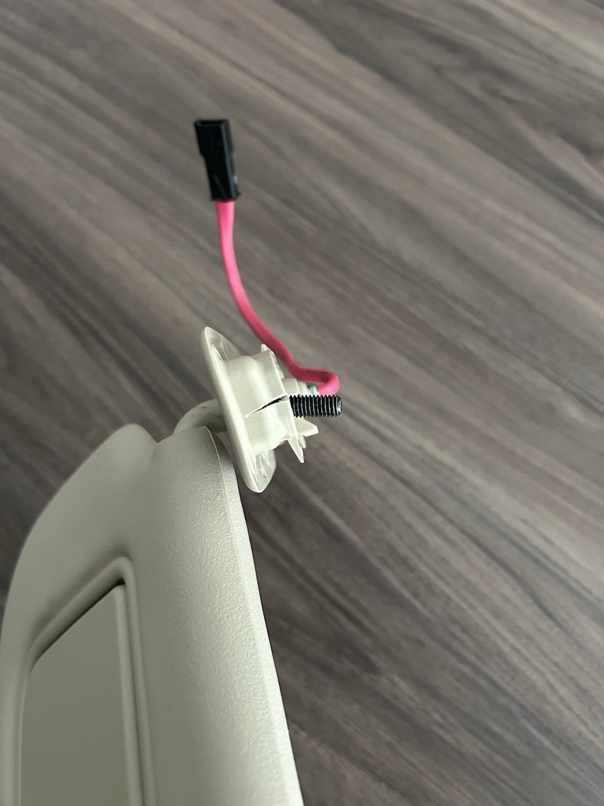 2010 2011 2012 VOLVO XC60 SUN VISOR DRIVER LEFT SIDE TAN 30653404 OEM 11-13