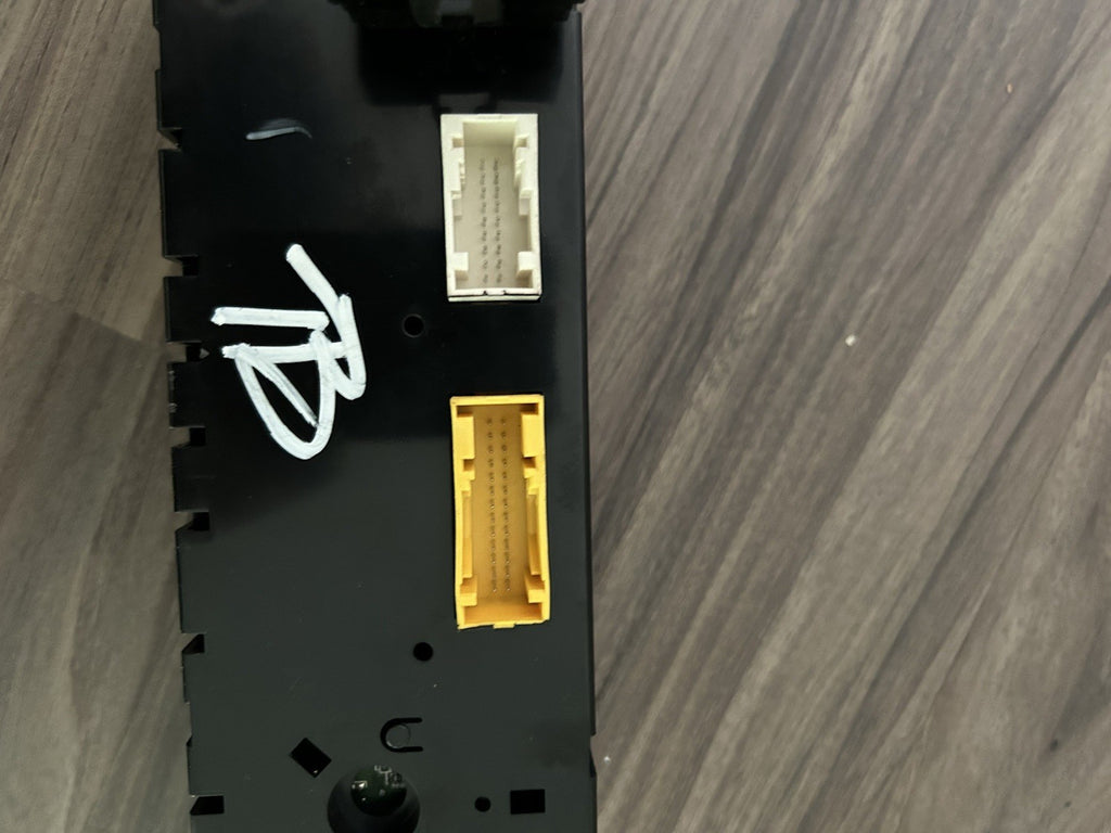 04 05 06 Nissan Quest Temperature Climate Control A/C Heat 2004-2006 27500zf010