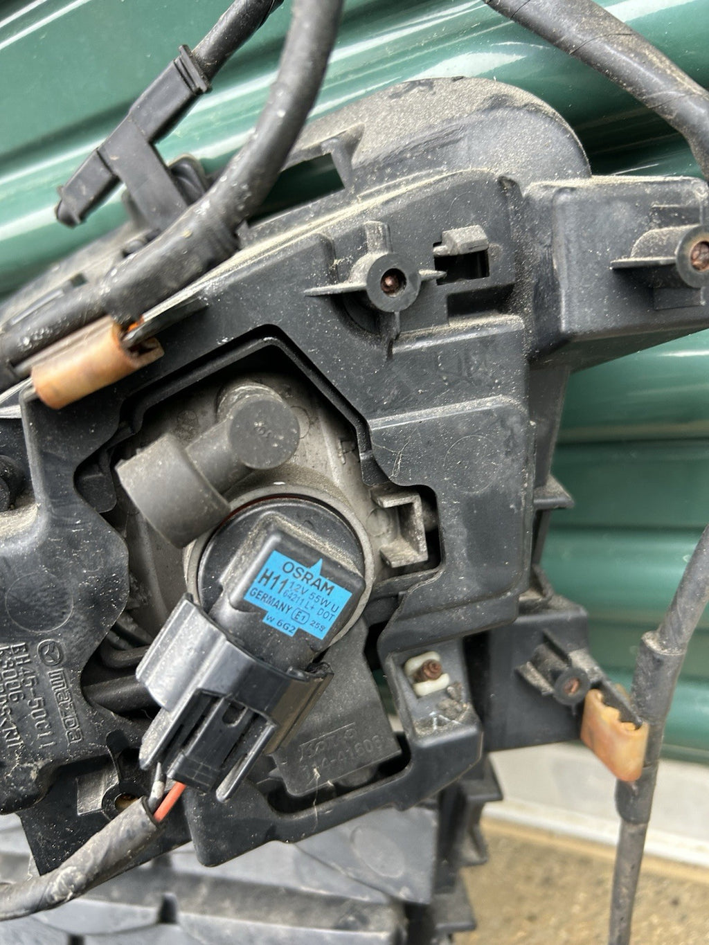 2010 2011 2012 Mazda CX-7 Bumper Grille Right Fog Light Insert  OEM J9424 DG