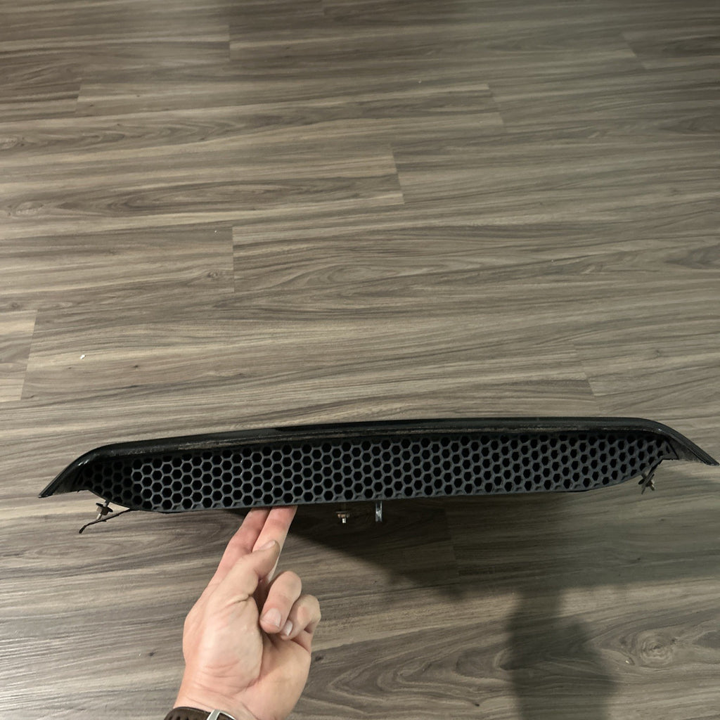 1999-2004 Ford Mustang GT Hood Scoop Good Mount Points Black UA