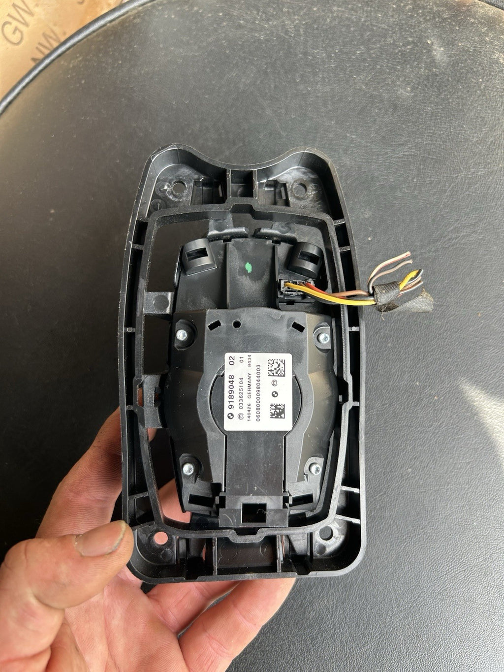 iDrive Navigation Controller Knob w bracket  2008 BMW 528i 9189048