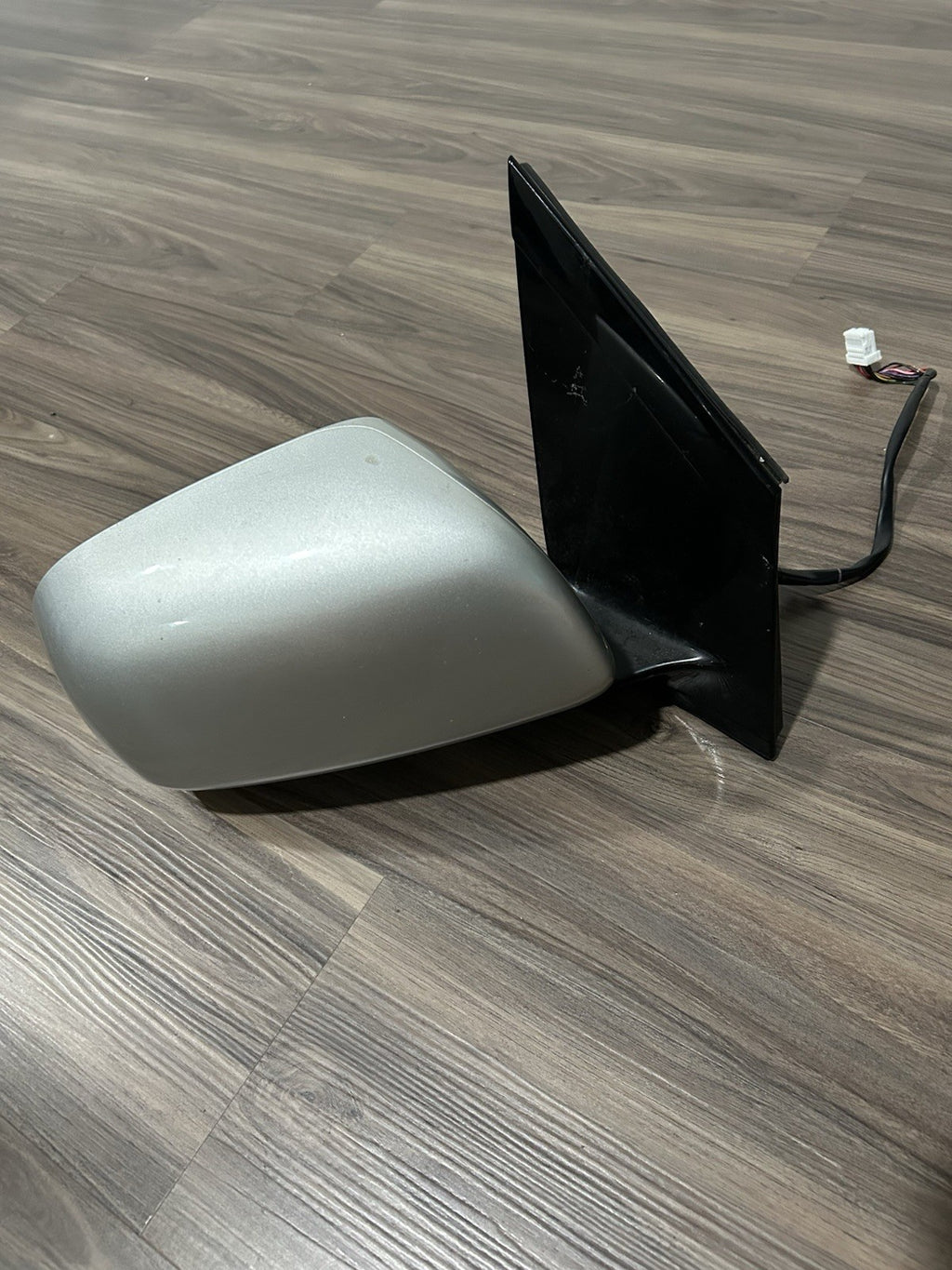 2004-2009 Lexus RX330 RX350 RX400h Passenger Side Right DOOR Mirror SILVER 1C0