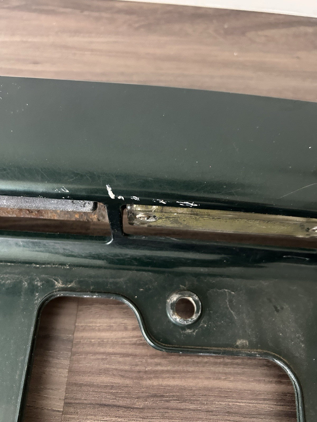 Toyota Sequoia 2001-2007 Rear lift Gate License palte holder latch garnish 6Q7