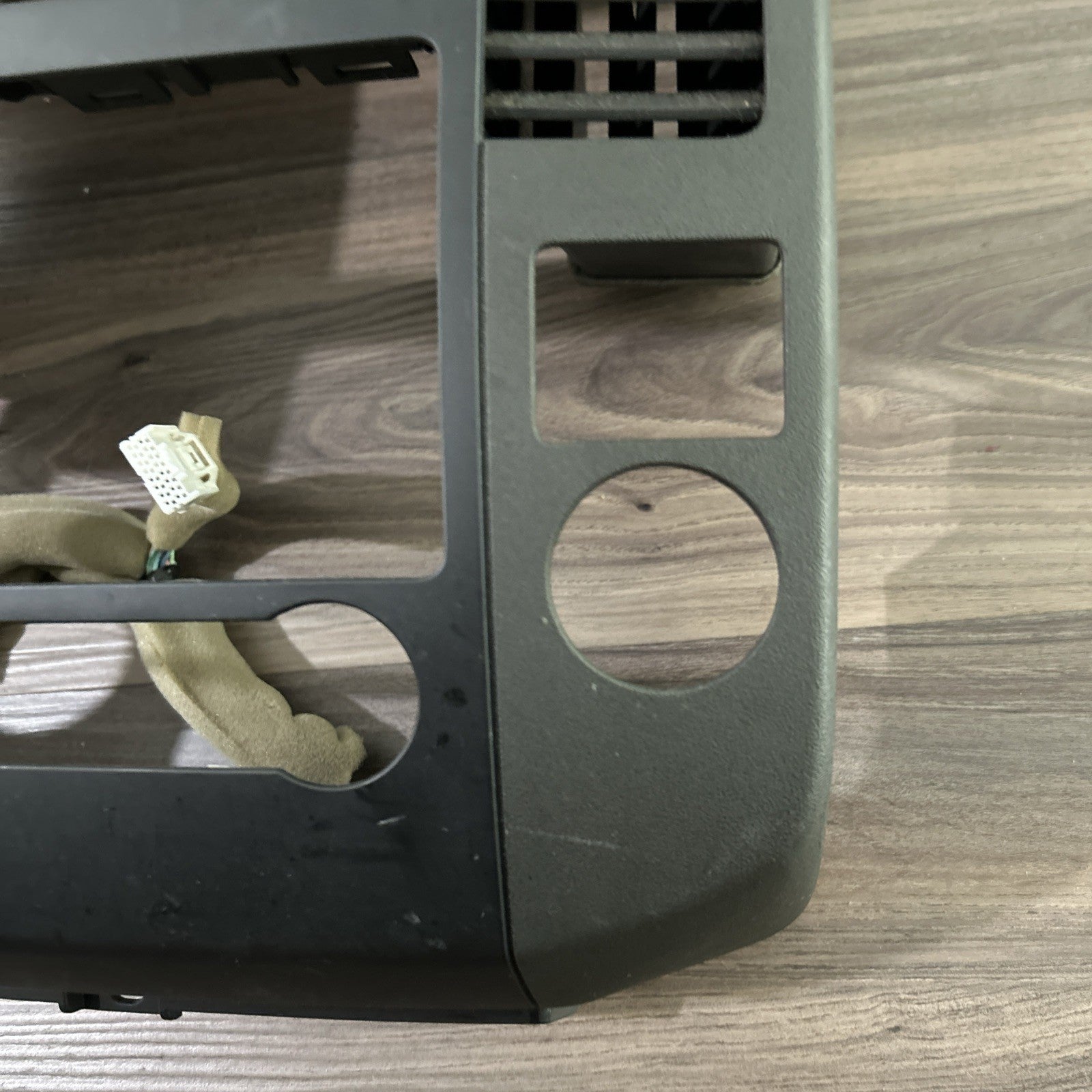 08-12 Nissan pathfinder Graphite center dash radio heat AC vent bezel trim OEM