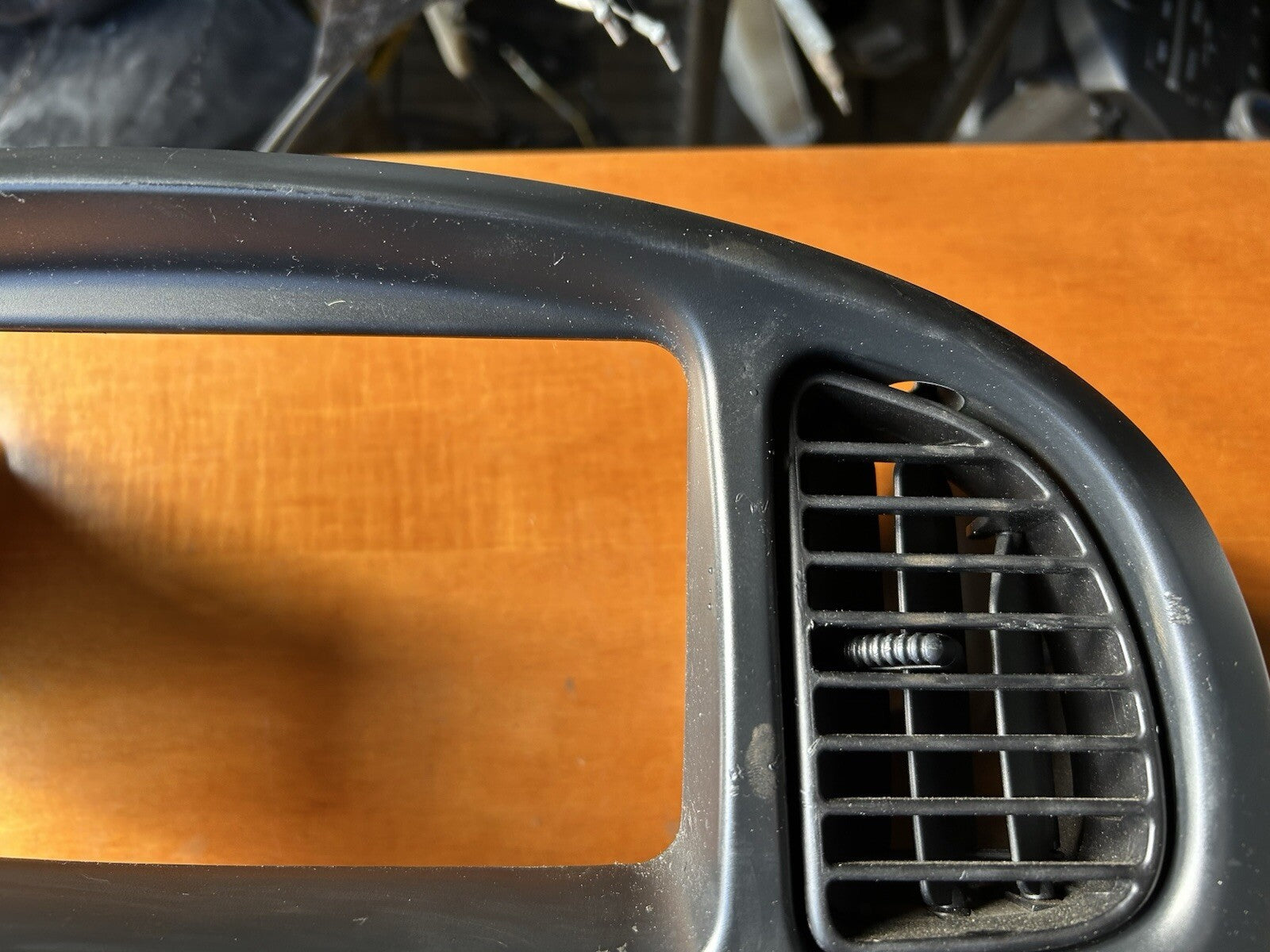 2001-2007 Toyota Sequoia 4x4 Heater Control Knob Switch Panel Radio Bezel OEM