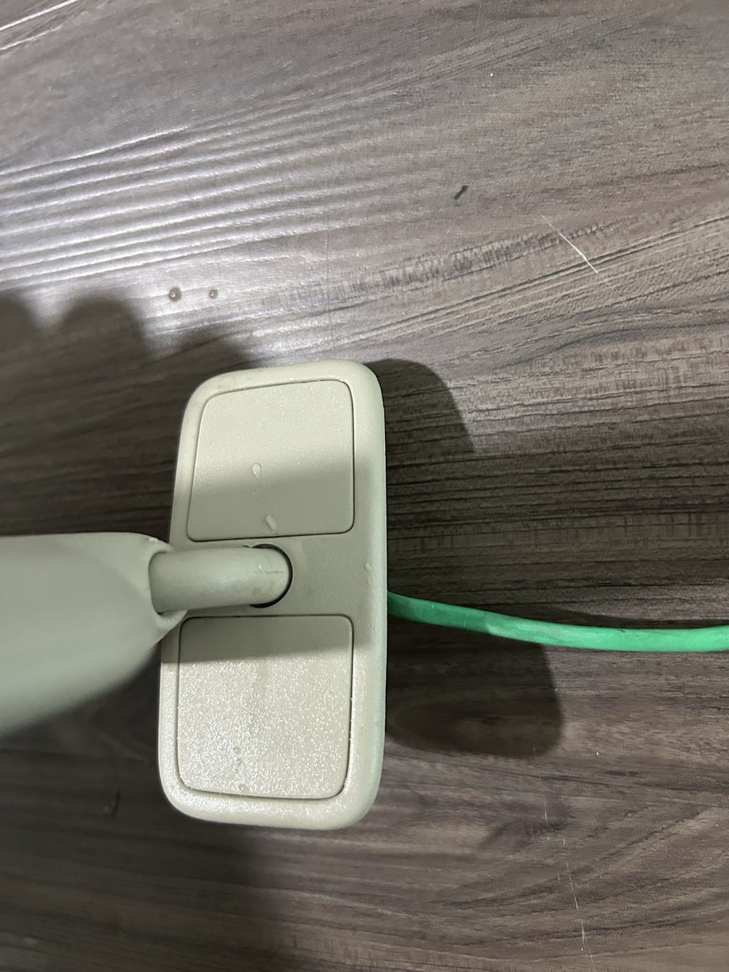 2010 2011 2012 VOLVO XC60 SUN VISOR RIGHT PASSENGER SIDE TAN 30653404 OEM 11-13