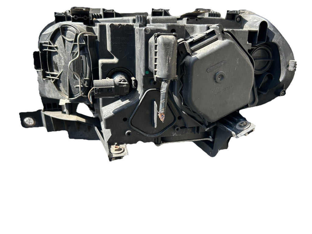 2007 to 2010 BMW X3 Right  passenger RH Side Headlight HID BiXenon OEM