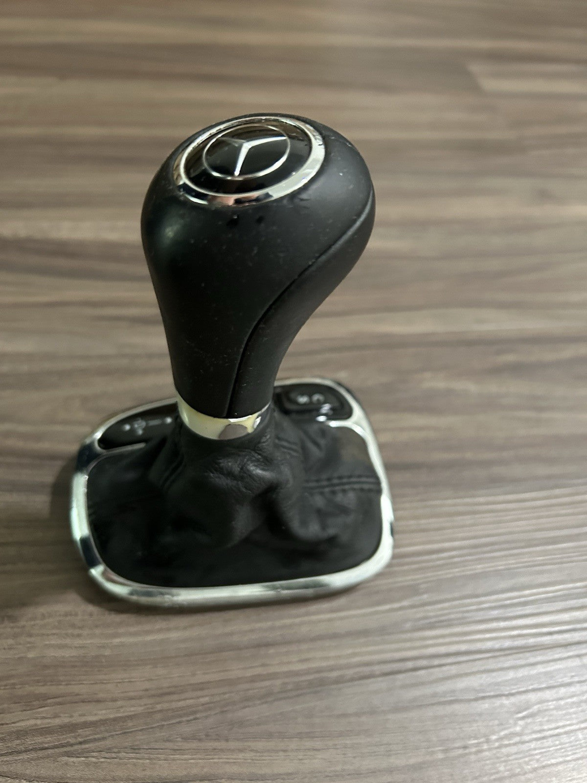 01-09 Mercedes W203 W209 C  CLK Gear Shifter Knob Boot Chrome Sport Edition OEM