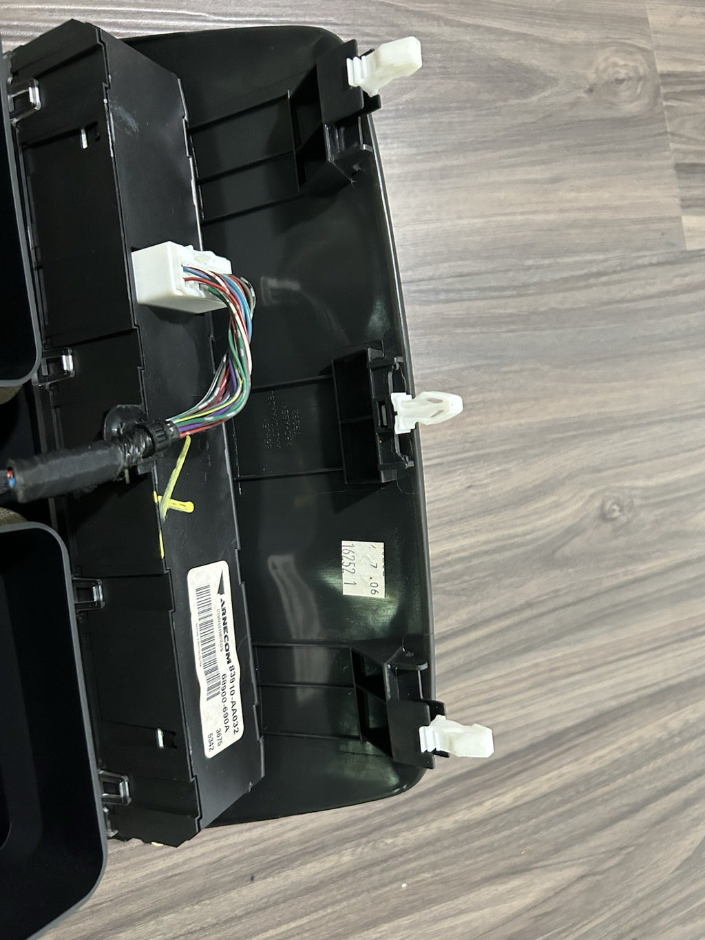 2004-2008 Toyota Solara Center Dash Vent Air Vent Trim Bezel Clock Info P5430 DG