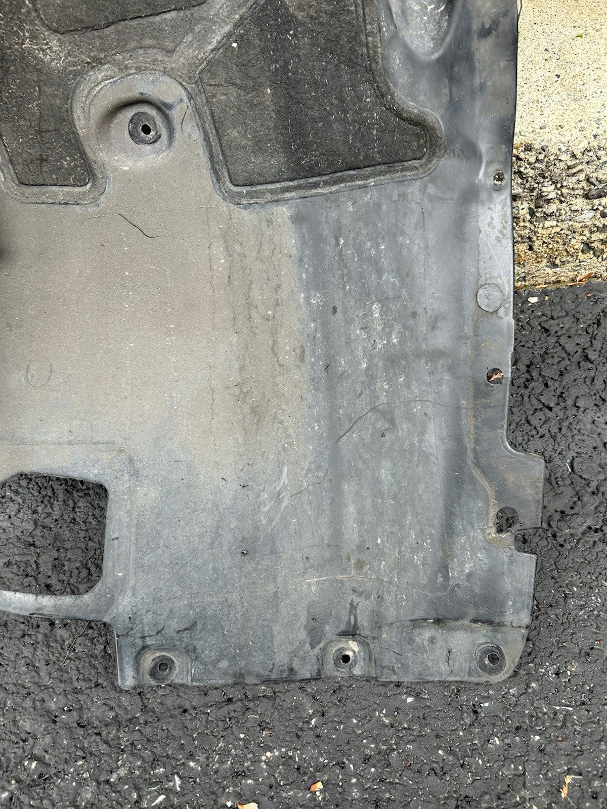 2014-2018 BMW X5 F15  FRONT RIGHT SIDE FENDER LINER FORWARD SPLASH SHIELD OEM