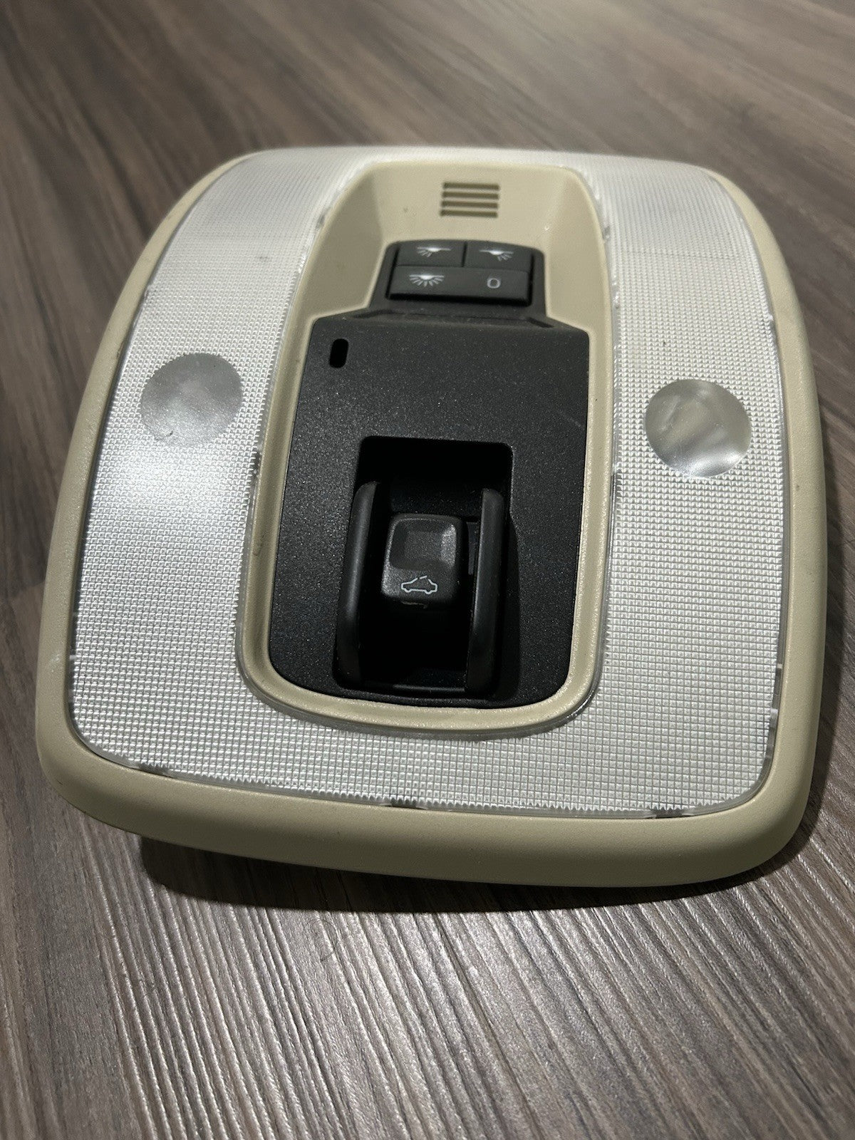 2011 2012 2013 Volvo S60 Front Roof Map Dome Light Lamp Console Tan Oem 39823155