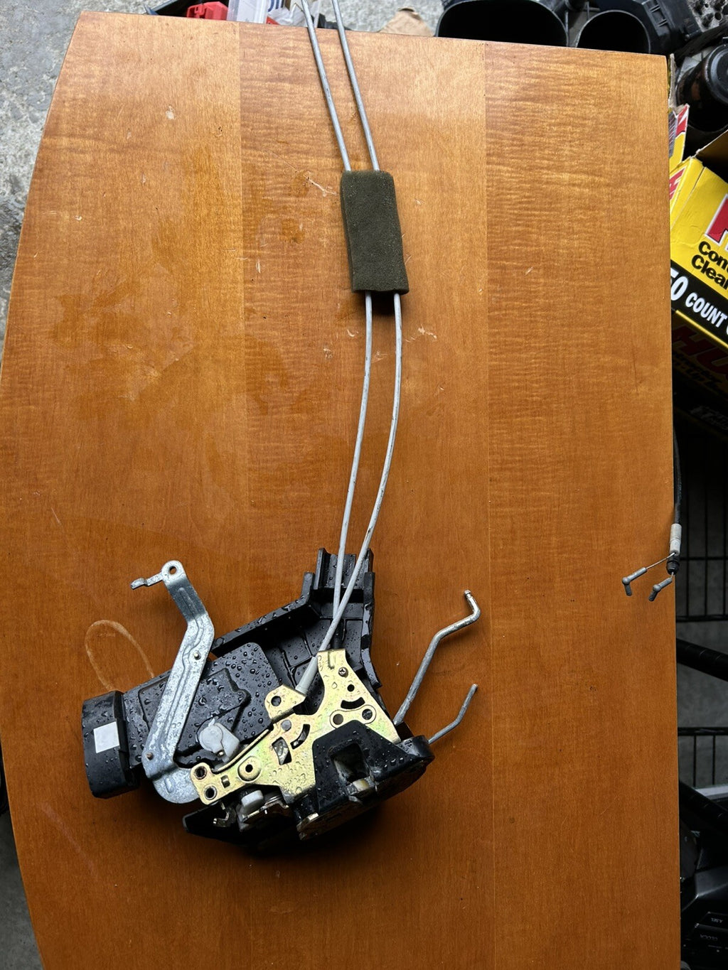 2001-2007 Toyota Sequoia Front Passenger Right Door Latch Lock Actuator OEM