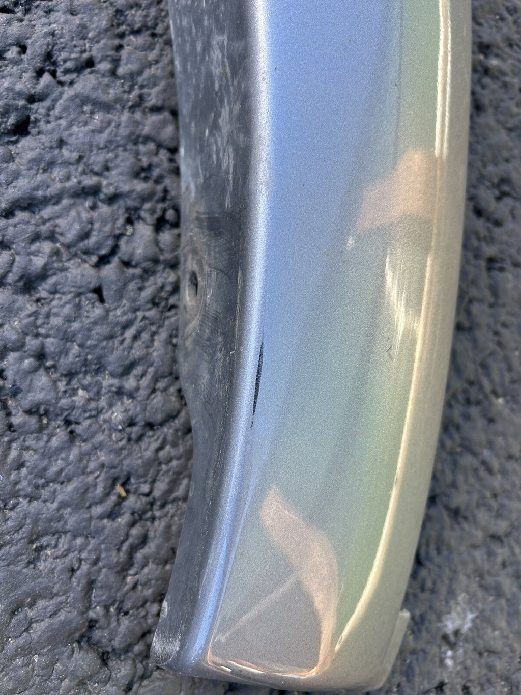 2001-2007 Toyota Sequoia Front Left Side Fender Flare Wheel Molding Colour 1D6