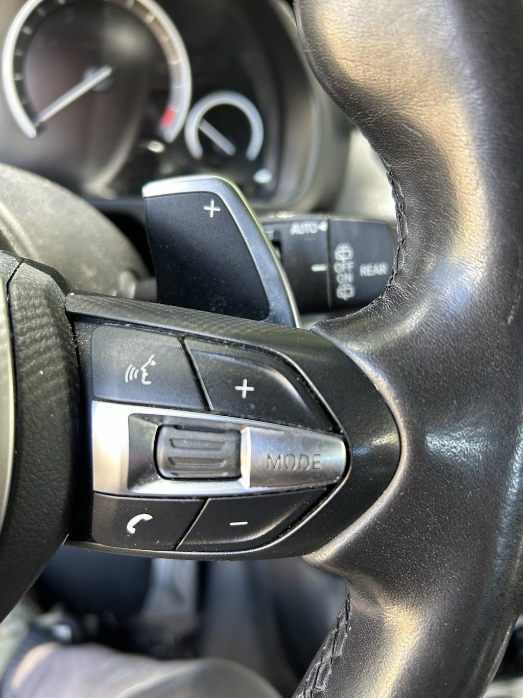 2014-2018 BMW X5 F15 15-19 BMW X6 F16 STEERING WHEEL W/ PADDLES (BLACK) M-SPORT!