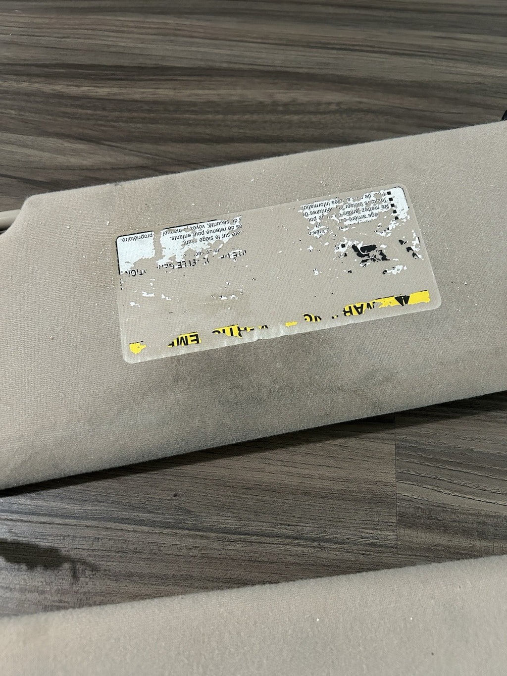 2004-2008 Toyota Solara Driver & Passenger Side Sun Visor Pair Set Tan Lighted