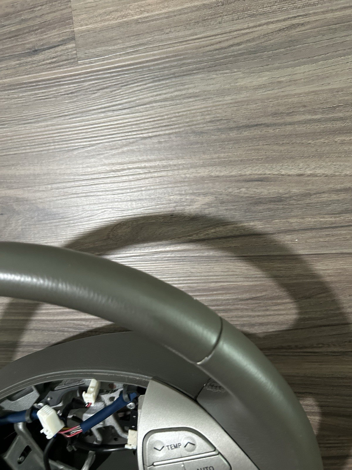 2008-11 2009 Camry XLE Steering Wheel 45103-06120 Gray w/Audio & Cruise Controls