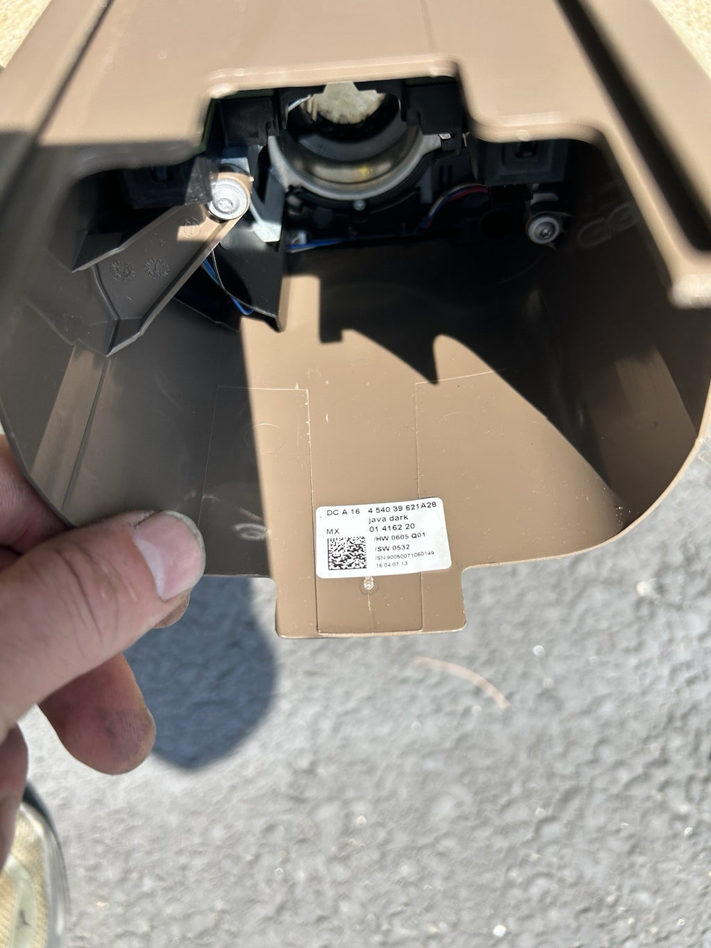 3702cf1e-42b6-46f5-a9b8-9ad8c3715d01