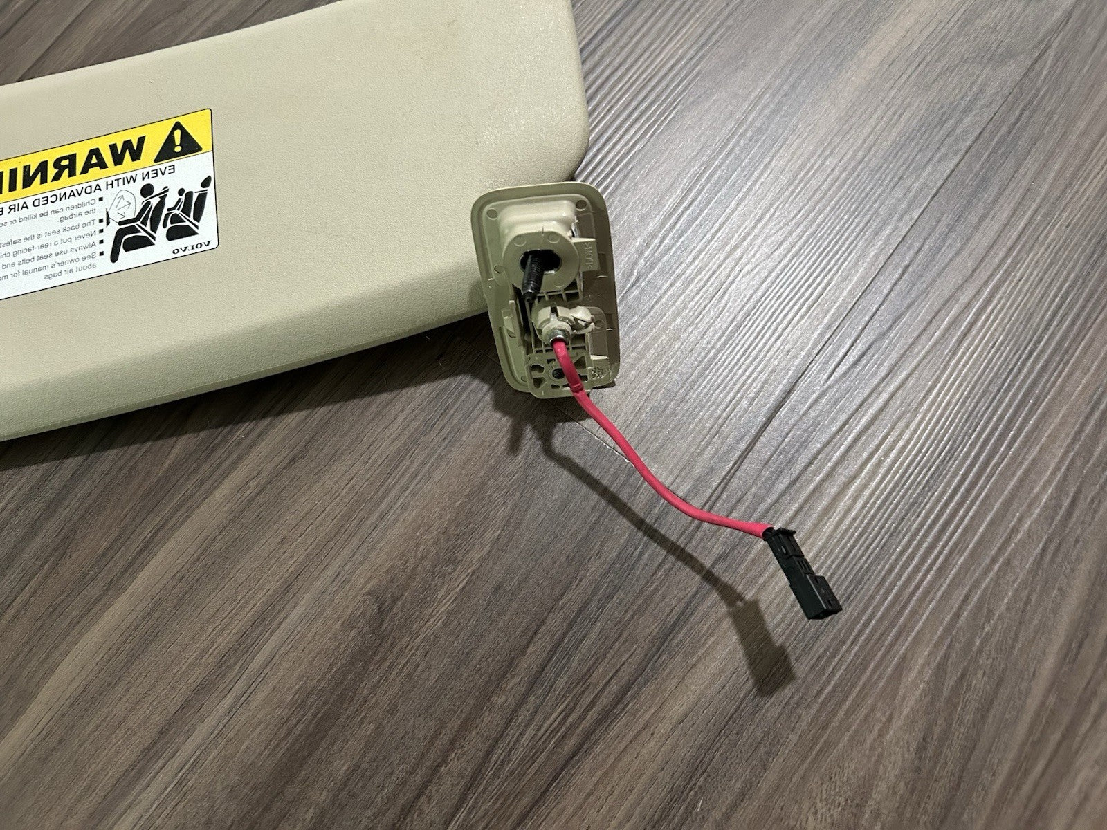 2010-2017 Volvo XC60 Left Driver Sunvisor with Homelink garage door opener beige