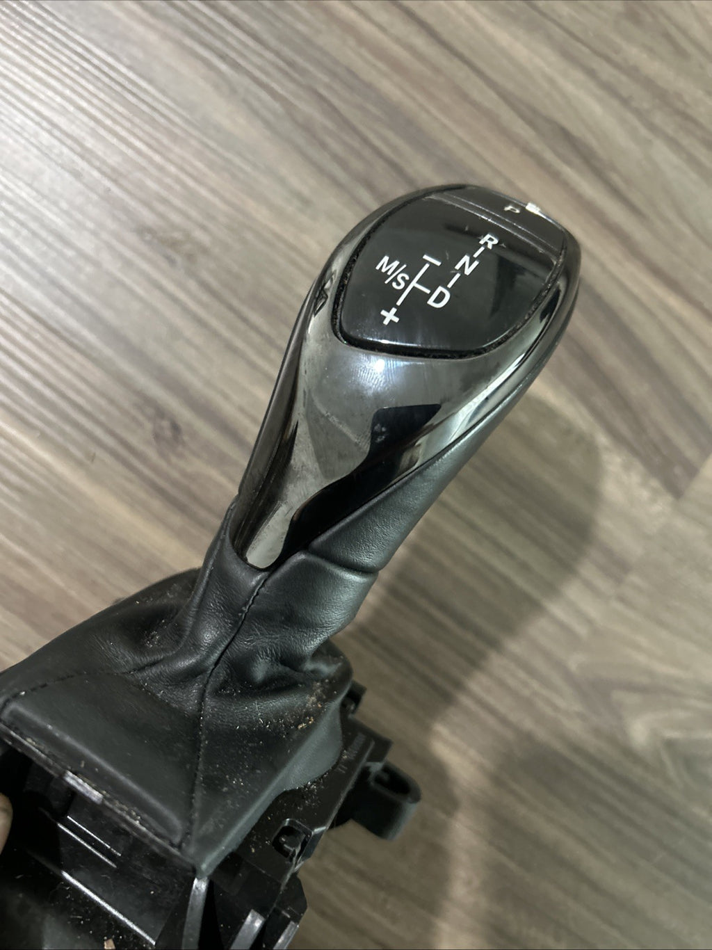2014 BMW 550i F10 OEM Automatic Gear Selector Shifter Ceramic 9296910 2012-2016
