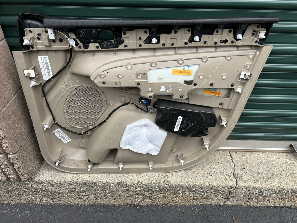 14-22 Grand Cherokee Tan Lt Frost Front Driver Side Left Door Panel 1148412