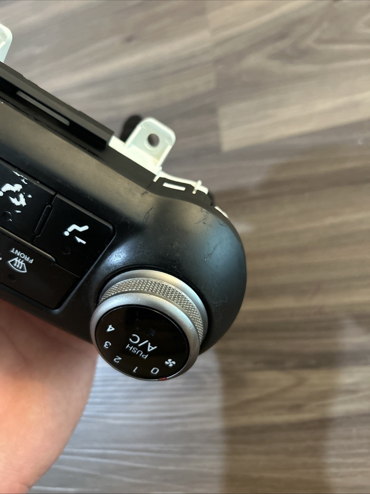 2014 2015 Hyundai Tucson A/C Heater Temperature Climate Control 97250-2S020