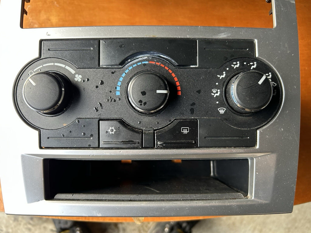 2008 2009 2010 Chrysler 300 Dash Heater A/C Climate Control Radio Panel H1696 DG