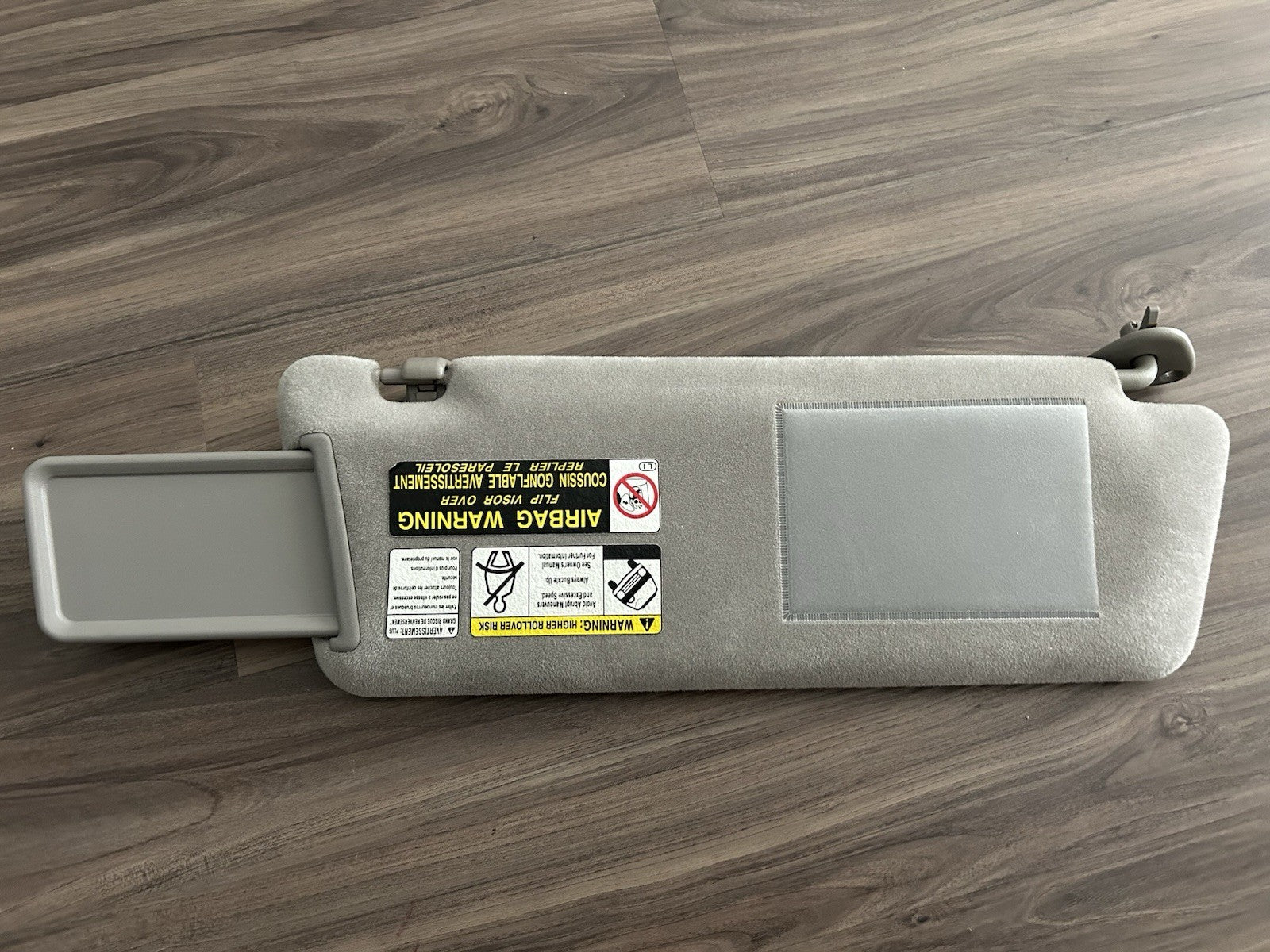 2000-2006 Toyota Tundra DRIVER PASSENGER Left Right Sun Visor SET OEM Gray