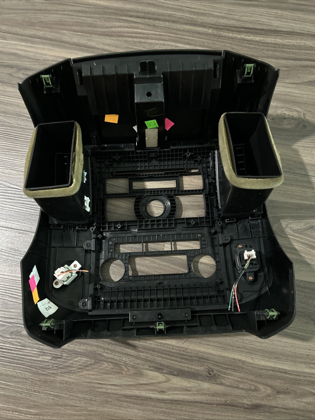 09-12 NISSAN XTERRA FRONTIER CENTER DASH RADIO VENT BEZEL TRIM OEM 68259 ZL01