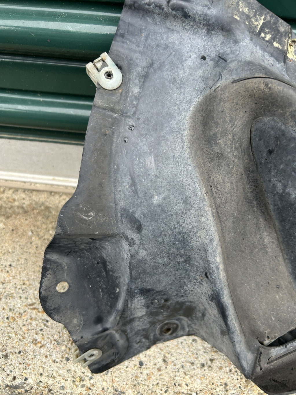 FRONT LEFT DRIVER FENDER LINER SPLASH SHIELD 7304045 BMW F15 X5 (2014-2018) OEM