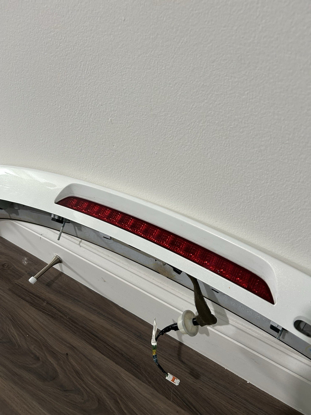 MAZDA CX-9 CX9 REAR LIFT GATE SPOILER THIRD BRAKE LIGHT  2007-2015 OEM Color 34K