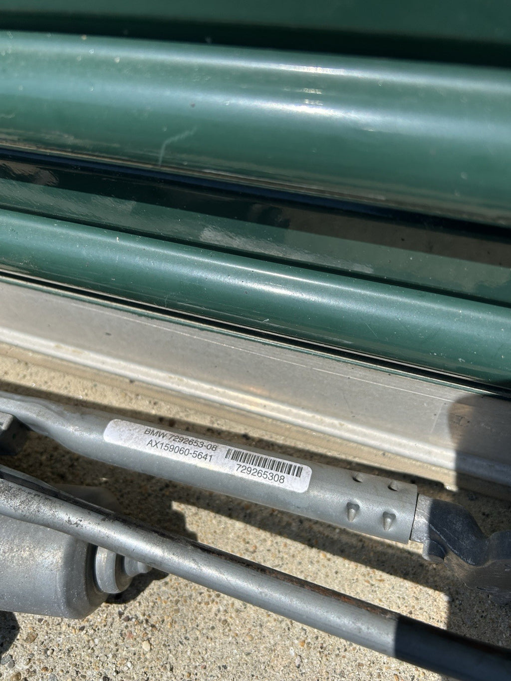 BMW X5 F15 WINDSHIELD WIPER TRANSMISSION LINKAGE & MOTOR OEM 2014 - 2018 ??