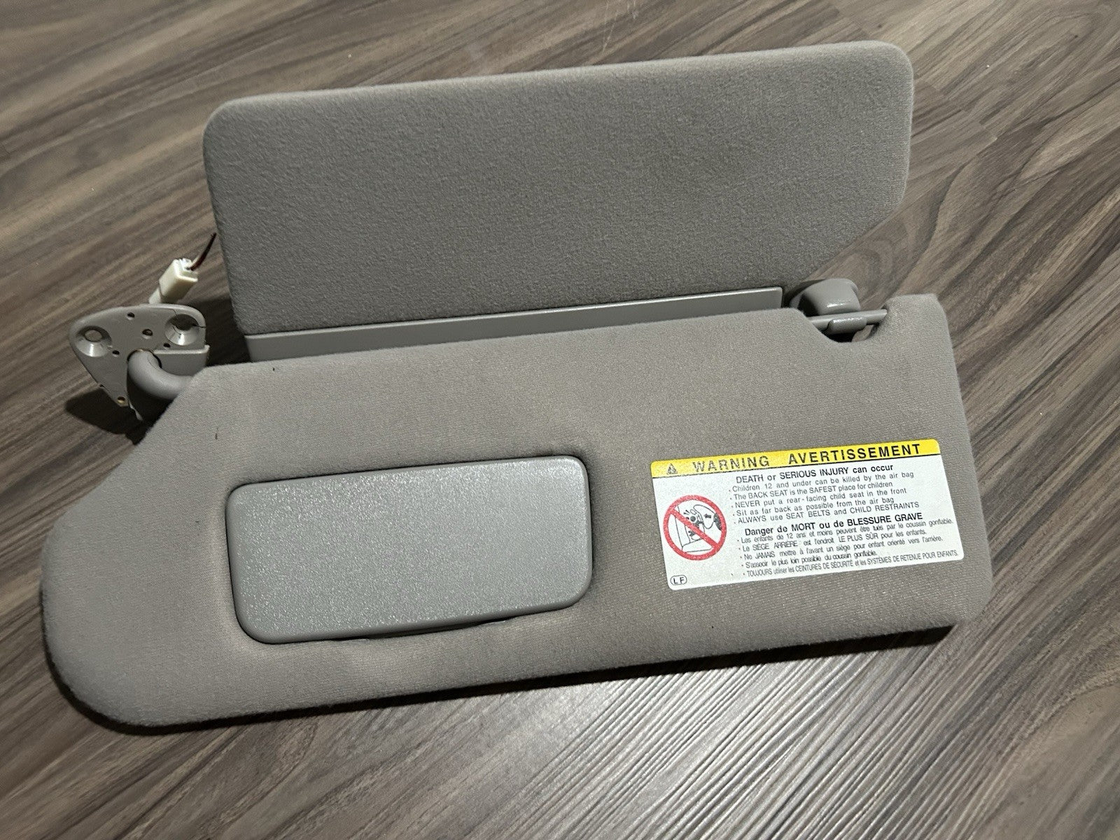2000-2006 Toyota Tundra Sequoia DRIVER PASSENGER Left Right Sun Visor  OEM Gray