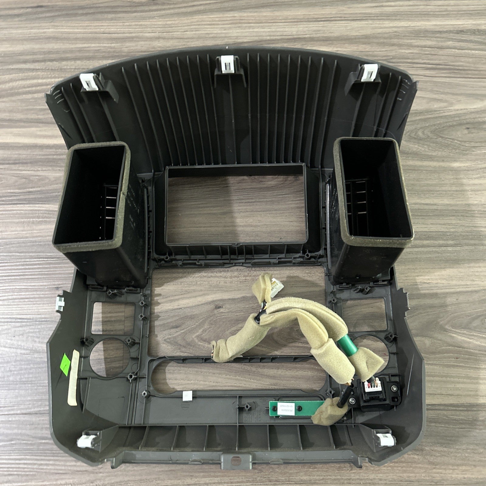 08-12 Nissan pathfinder Graphite center dash radio heat AC vent bezel trim OEM