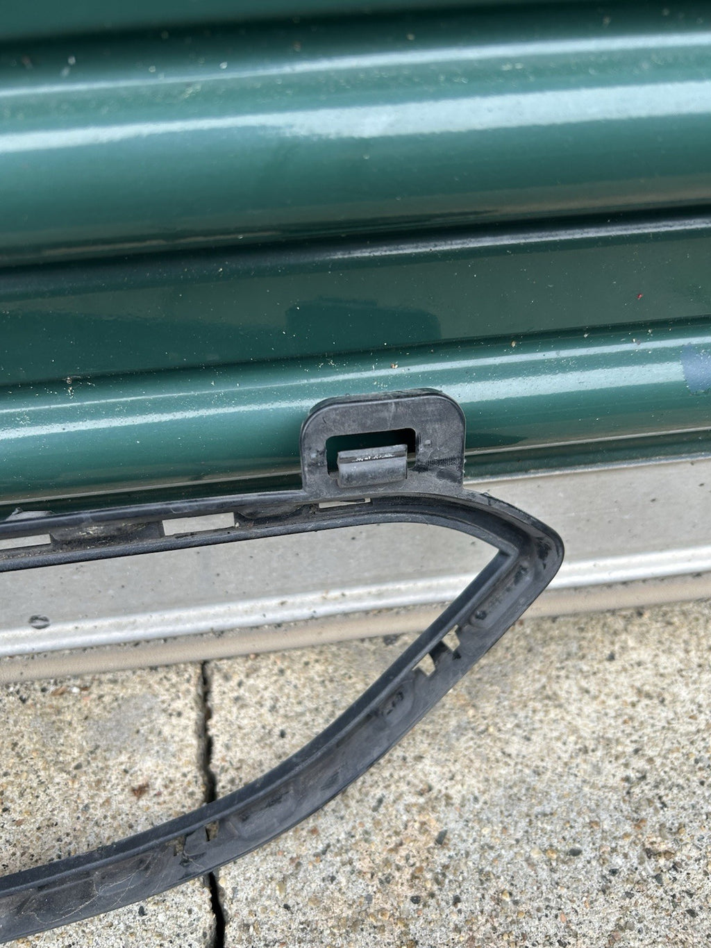 14-18 BMW X5 F15 FRONT BUMPER LOWER CENTER M-AERO GRILLE w/o ADAPTIVE CRUISE