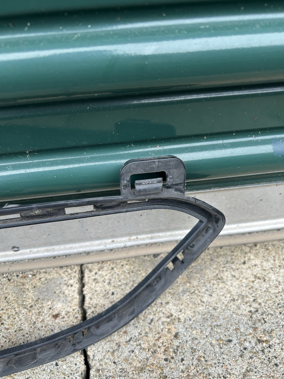 14-18 BMW X5 F15 FRONT BUMPER LOWER CENTER M-AERO GRILLE w/o ADAPTIVE CRUISE