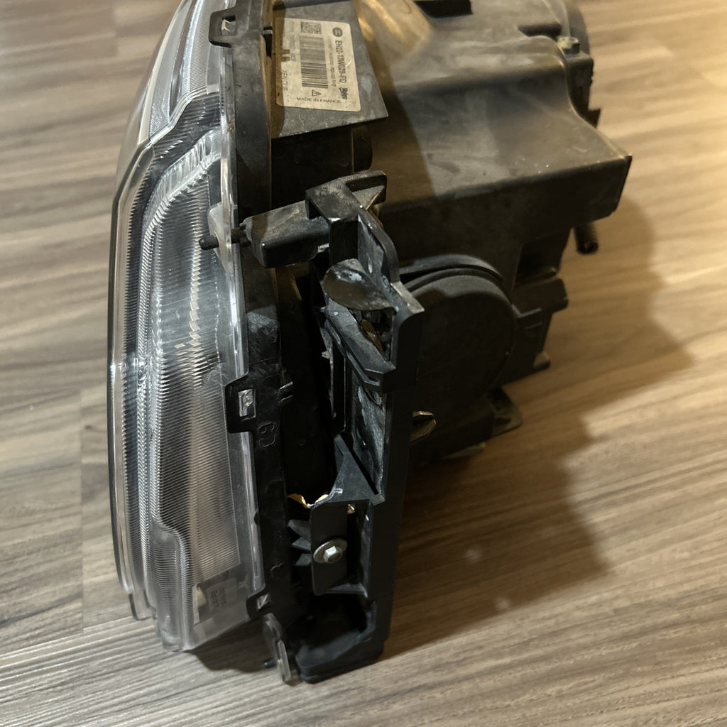Perfect! 14 15 16 Land  Rover LR4 Right Passenger RH Xenon HID Headlight OEM