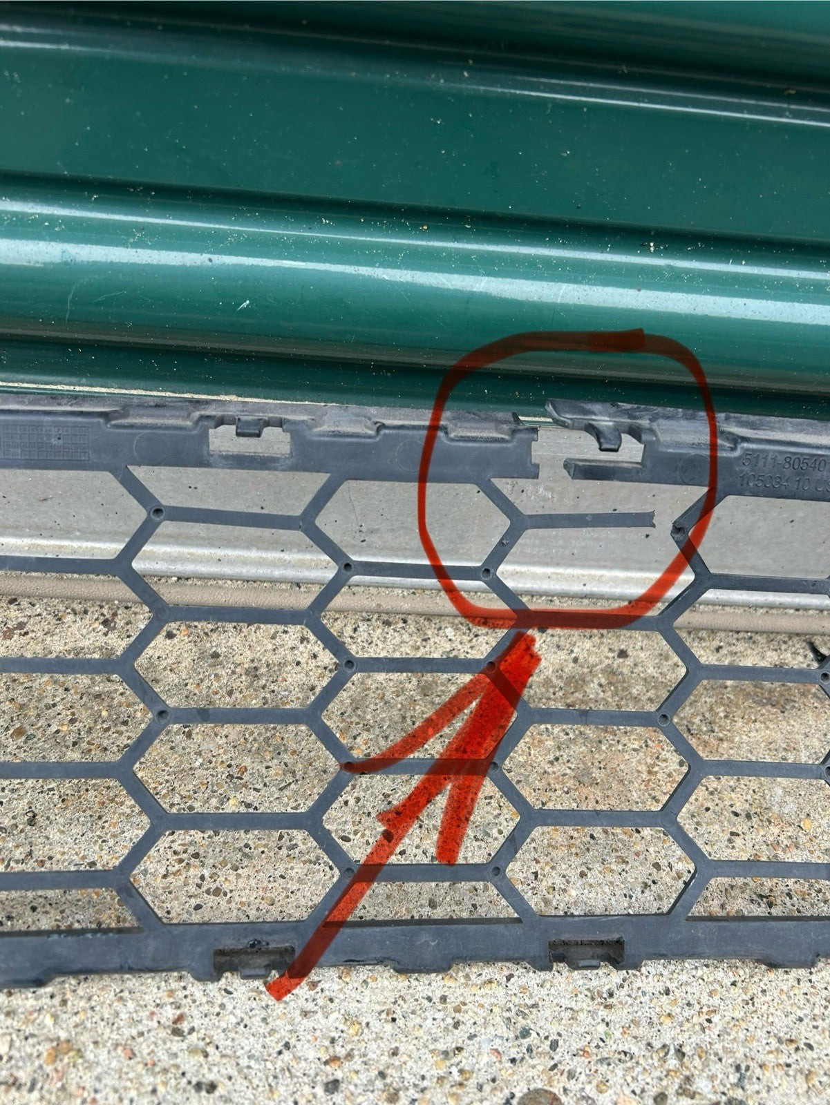 14-18 BMW X5 F15 FRONT BUMPER LOWER CENTER M-AERO GRILLE w/o ADAPTIVE CRUISE