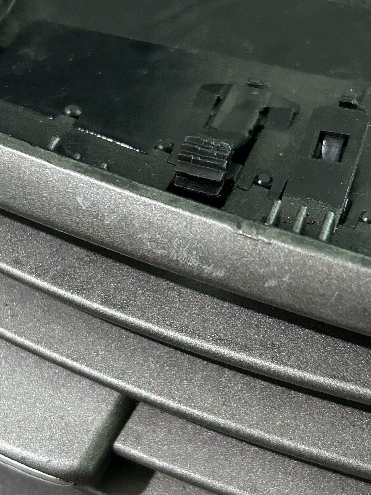 2006-2008 Lexus IS250 IS350 Center Dash Air Vent Heat AC Trim Bezel Panel OEM