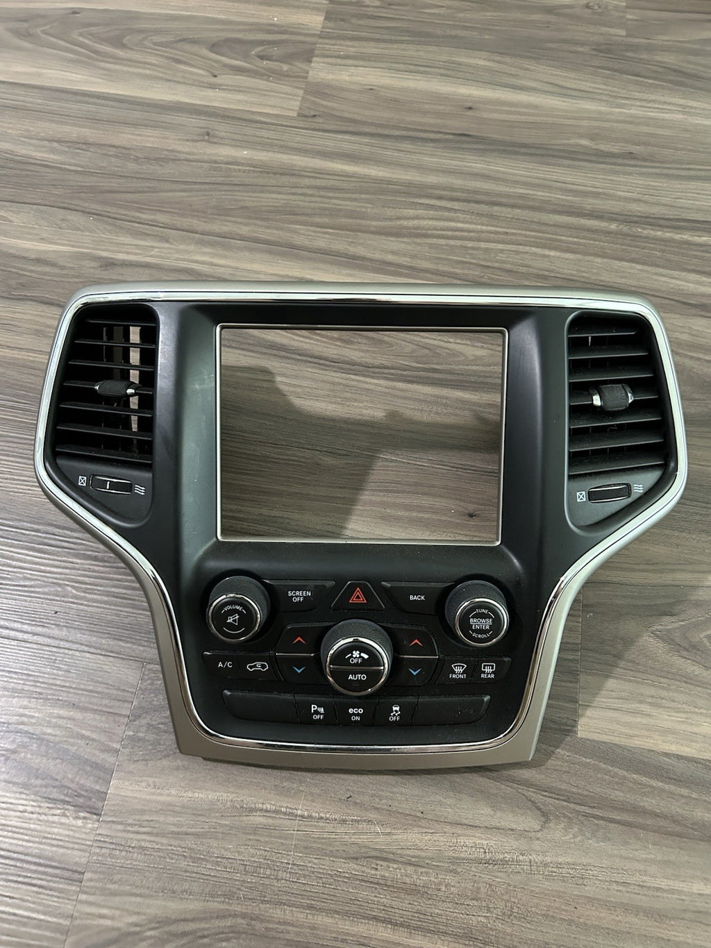 2014-2015 Jeep Grand Cherokee Temperature Control Unit Bezel P56054380AE