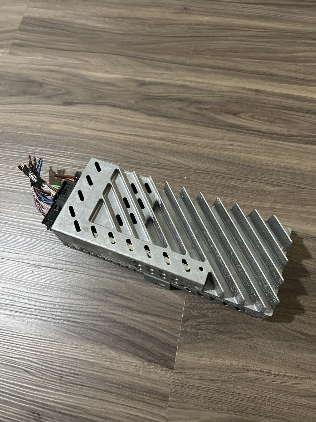 12-17 BMW F01 F02 F06 F10 F11 F12 F13 M5 M6 AMPLIFIER AMP AUDIO HARMAN BECKER